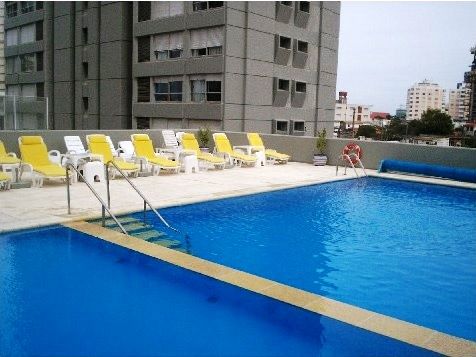 Apartamento en torre de Rambla de Playa Brava, Parada 3